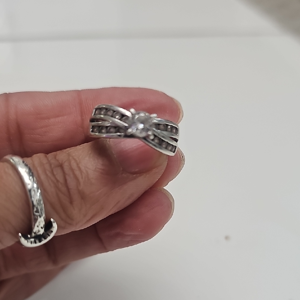 Steling Silver Beautiful Ring Size 6.5
